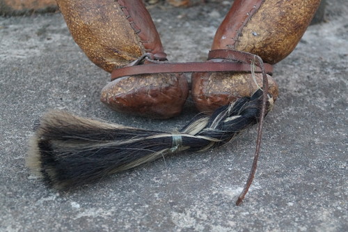 orelhas e atilho de prender.JPG