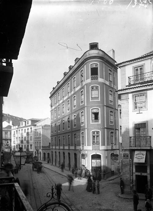 mouraria rua fernandes da fonseca.jpg