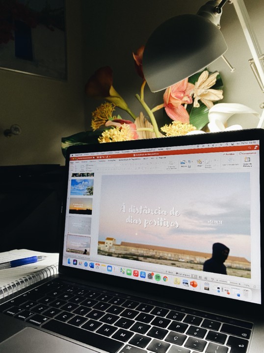 À distância de dias positivos - Slide14.JPG