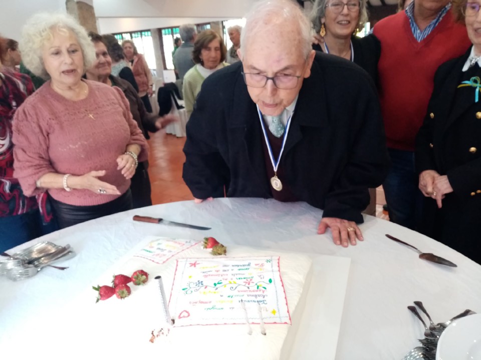 279053101_10217048614127106_6147573115908664277_n.