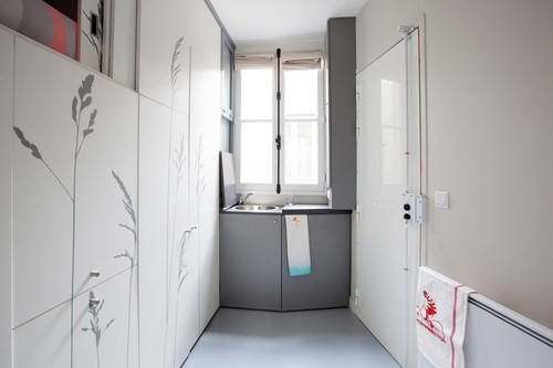 kitoko-studio-8-sqm-tiny-apartment-paris-designboo