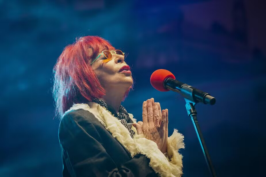 MV5BNmJiYTc2ZDktNzY4ZS00YWI4LWE4MjUtNTgzZDRmOTgyYj