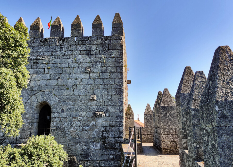 Castelo de Lanhoso03.jpg