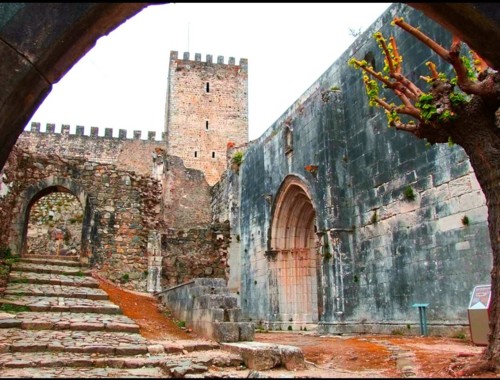 castelo_3.jpeg castelo_3.jpeg