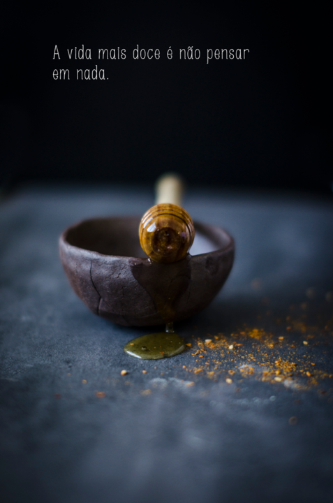 a vida mais doce é não pensar em nada.png
