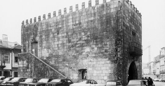 307- traseiras paços do concelho.jpg