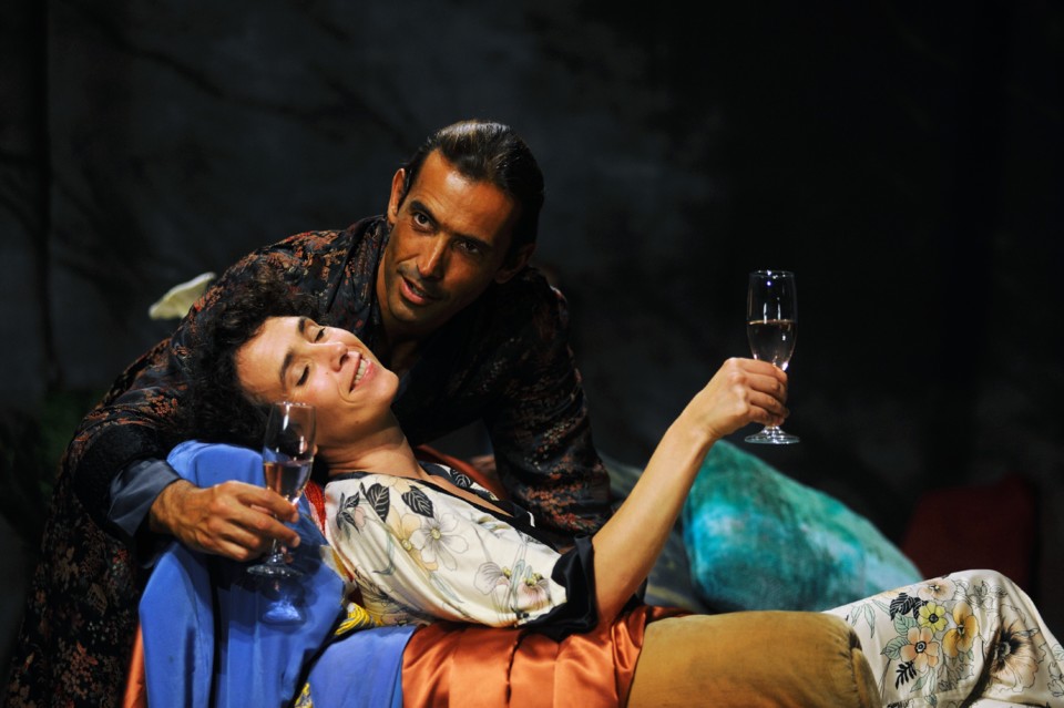 VIDAS ÍNTIMAS de Noël Coward_22.JPG