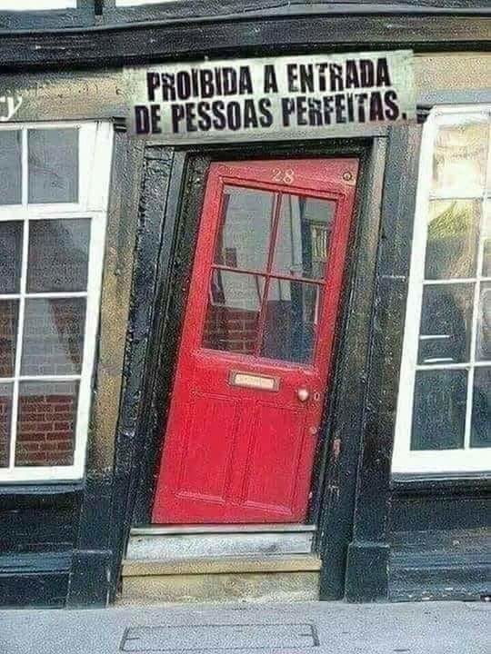 PESSOAS PERFEITAS.jpg