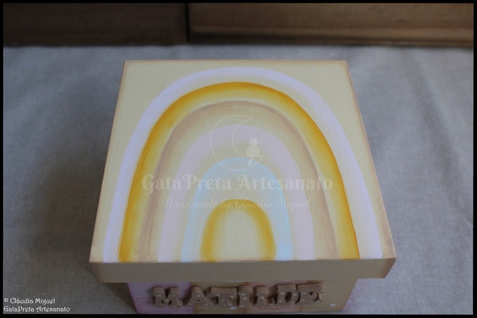 Caixa recordações de bebé Soft Rainbow2.JPG