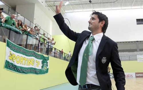 treinador-da-equipa-de-futsal-do-Sporting-Nuno-Dia