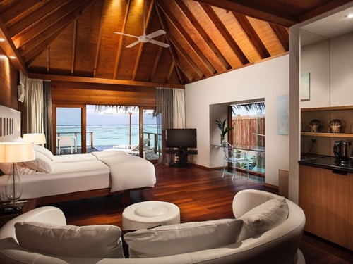 CN_twinwater01_8_700x525_FitToBoxSmallDimension_Ce