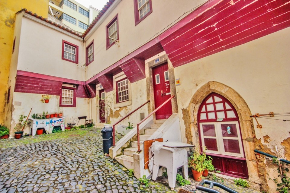 beco da achada 1.jpg