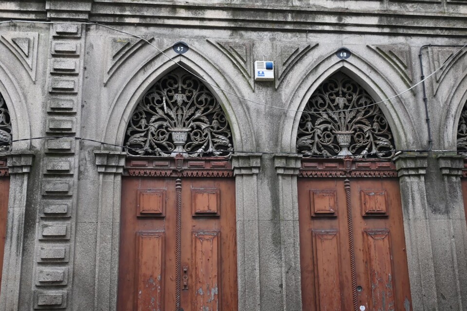 Não me canso disto portas janelas.JPG