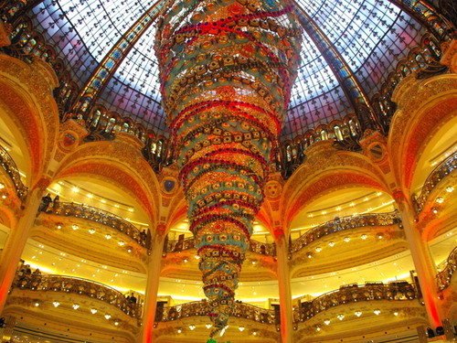 galeries-lafayette-christmas-2014-09-copyright-fre
