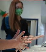 Mascara.JPG Mascara.JPG