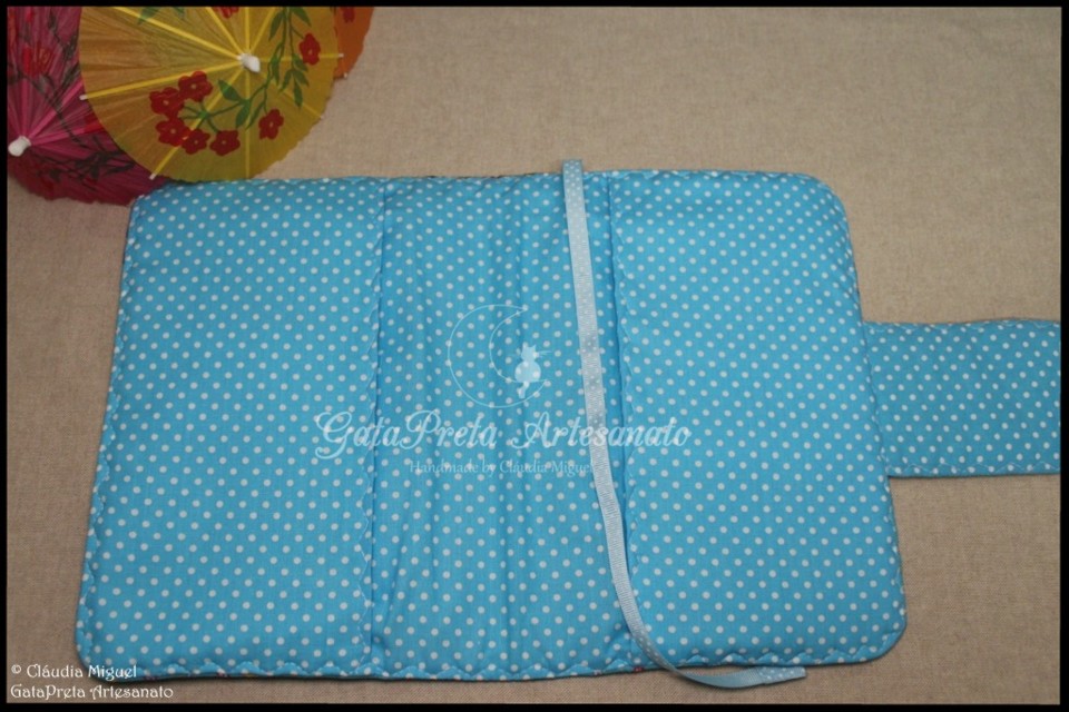 Capa de livros Sombrinhas JaponesasIII-2.JPG