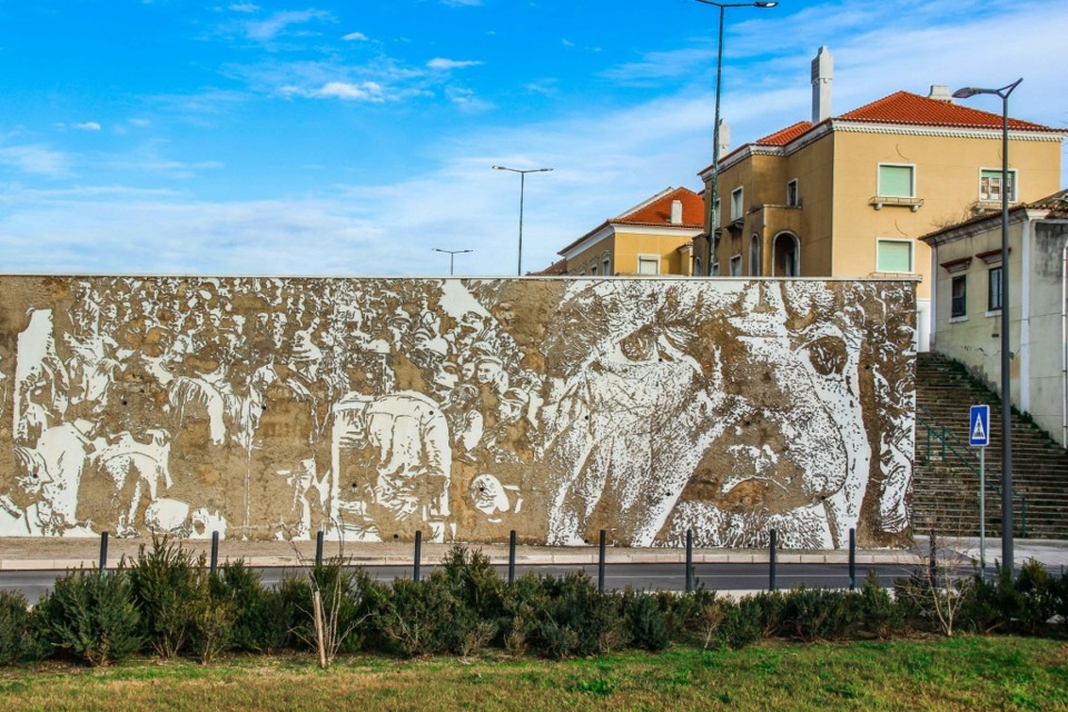 Vhils Barreiro 4.jpg