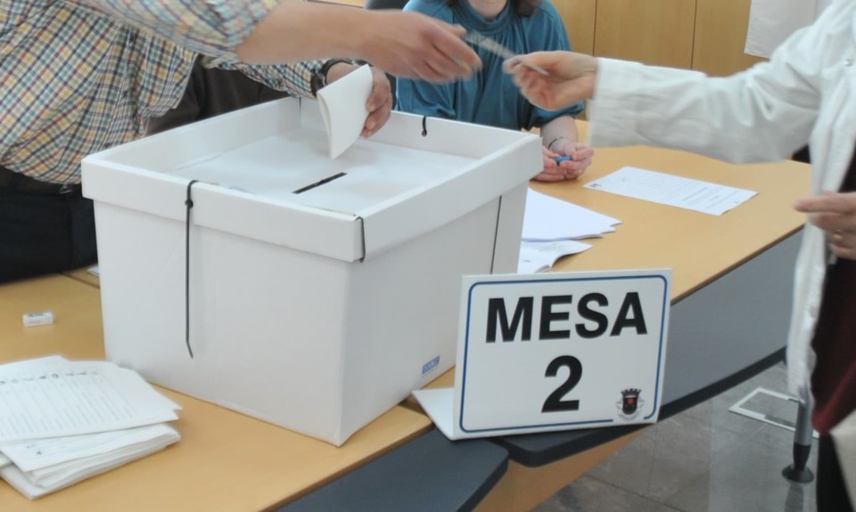 Mesa-de-Voto.jpg