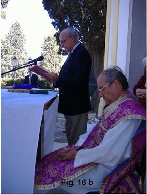 cónego dorme a sesta.jpg