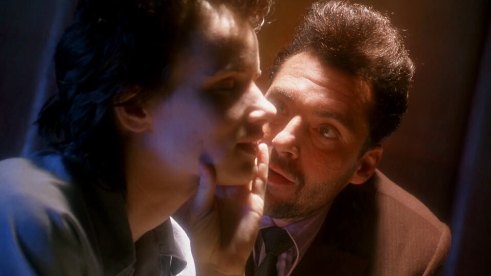 MV5BYzBlNWQyYzgtZmRiYS00MWVhLWEwYmEtMmE0NjA2NDhhZT