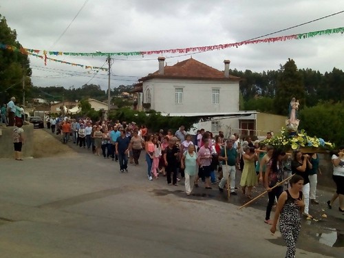 valongo_festa_fermentoes_procissão.jpg