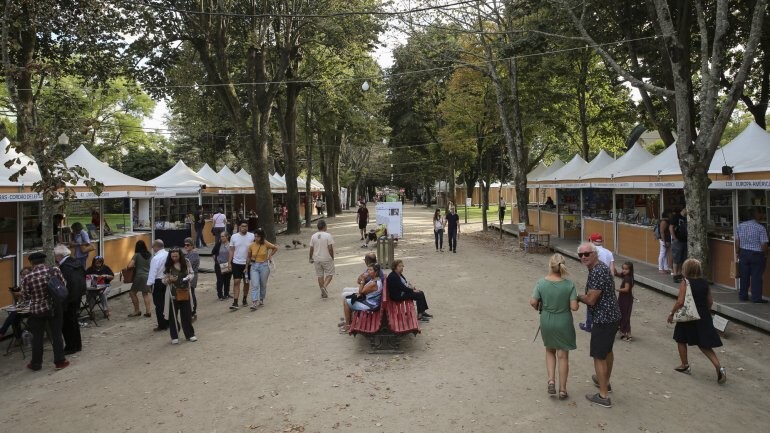 feira-livro-porto.jpg