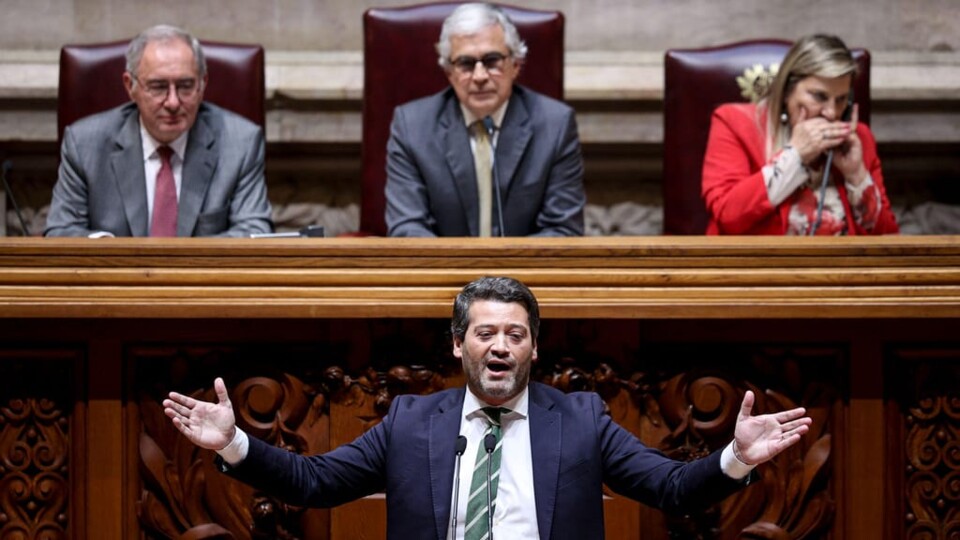 André Ventura referendo imigração chumbado (17O