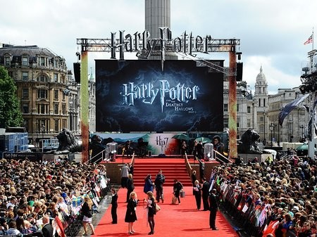 harry-potter-premiere-trafalgar2011.jpg