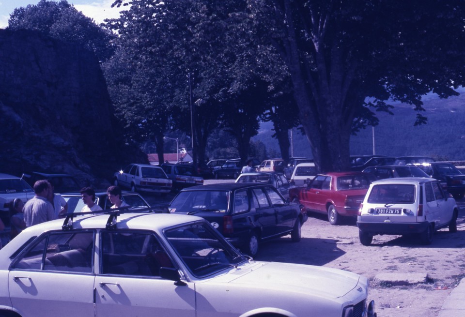 907 b estacionamento avenida.jpg