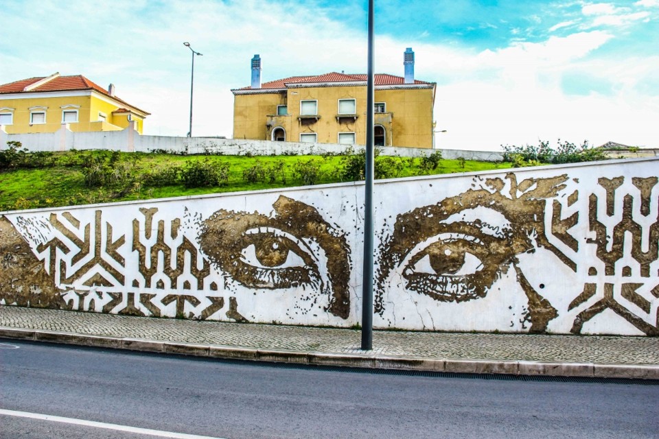 Vhils Barreiro 10.jpg