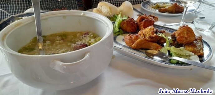 ARROZ FAVAS E FRANGO.jpg