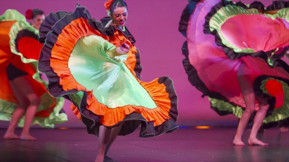 Folclore Colômbia.jpg