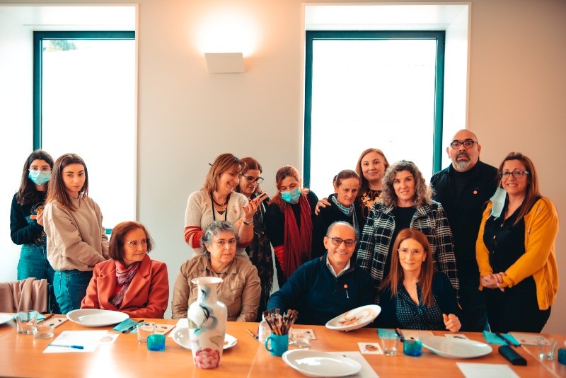 oficina de arte - pintura em porcelana (3).jpg