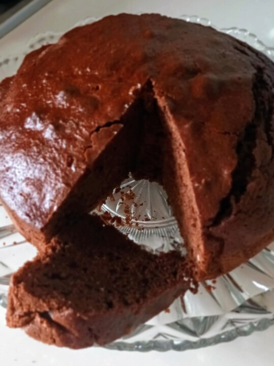 bolo húmido de chocolate.jpg
