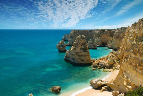 praia marinha wikipedia.jpg