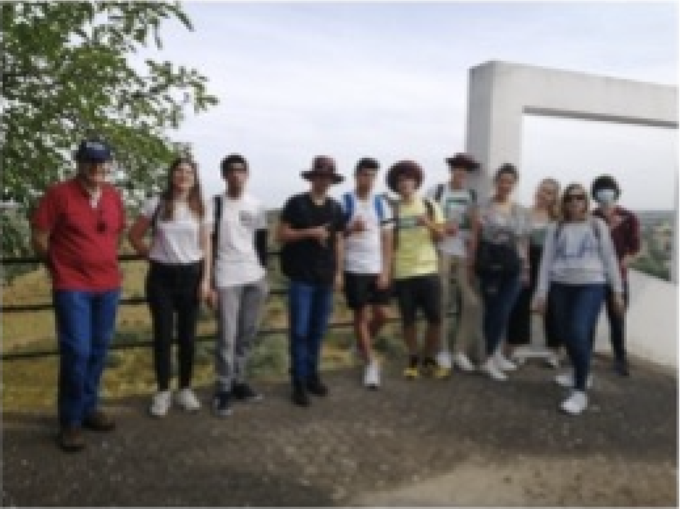 Captura de ecrã 2021-07-06, às 14.41.15.png