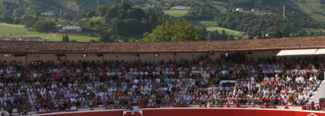 Praça de toiros de Azpeitia.png