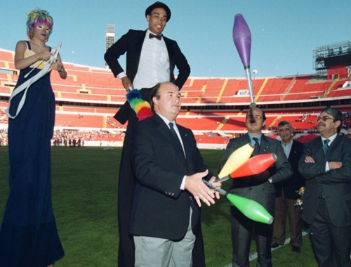 Vale e Azevedo a palhaçada.jpg