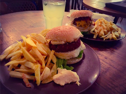 Captura de ecrã 2014-01-3, às 17.20.42.png