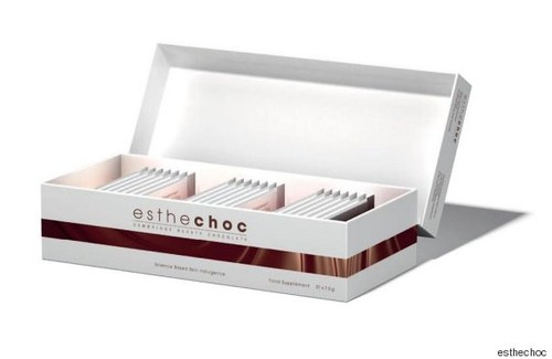 o-ESTHECHOC-570.jpg