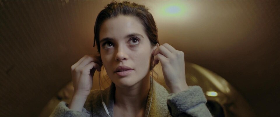 MV5BYWE1NmU4YjQtODNhMy00M2ExLWIwYTktZThhMGQxNTdiYz