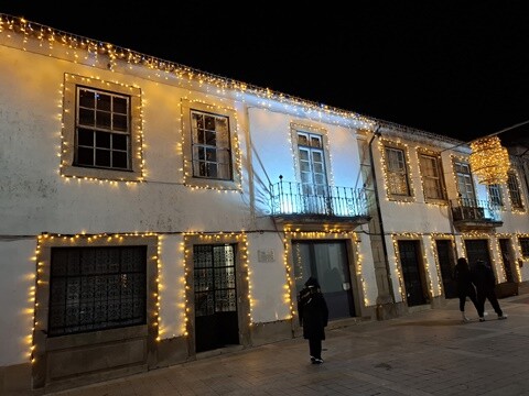 28b_Inauguração_Iluminações_de_Natal_OAz (64).