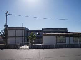 Escola pública in. pt.wikipedia.org.jpg