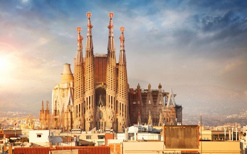 o-que-visitar-em-barcelona-sagrada-familia.jpg o-que-visitar-em-barcelona-sagrada-familia.jpg