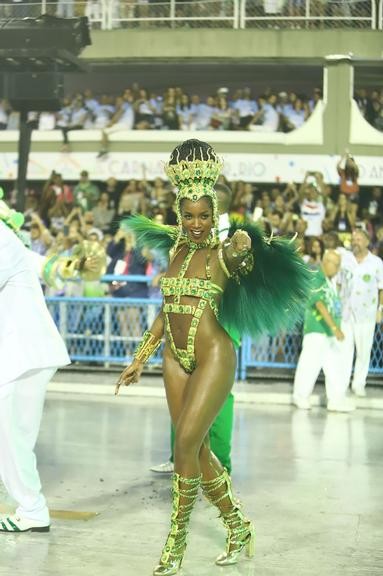 Iza (Carnaval Rio 2020).jpg