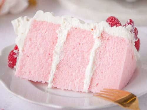 pink-velvet-cake-featured-500x375.jpg