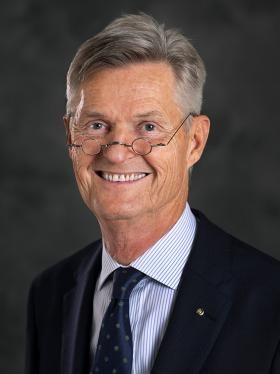 Leadership-Holger-Knaack-2019.jpg