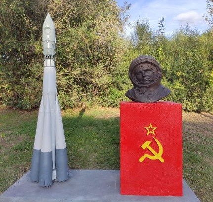 Obra_BustoYuriGagarin-3.jpeg