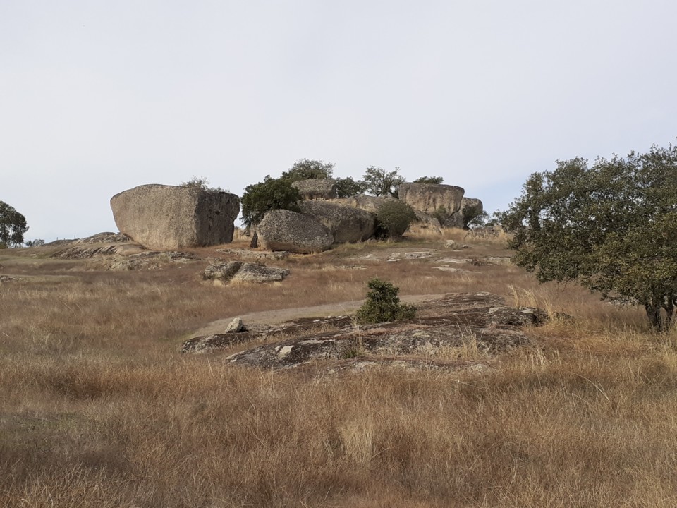 Castelos de Rochas. Foto Original. 2021.10.09.jpg