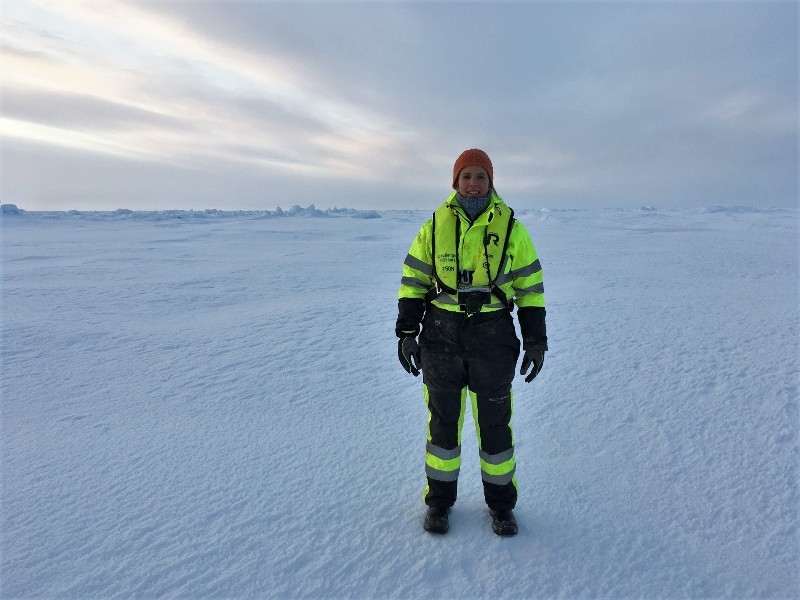 Ana Hilário no Ártico.jpg